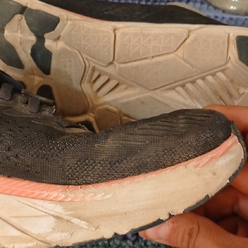 Hoka Running Shoes in Black with White and Pink Highlights 10.5 - Picture 5 of 8